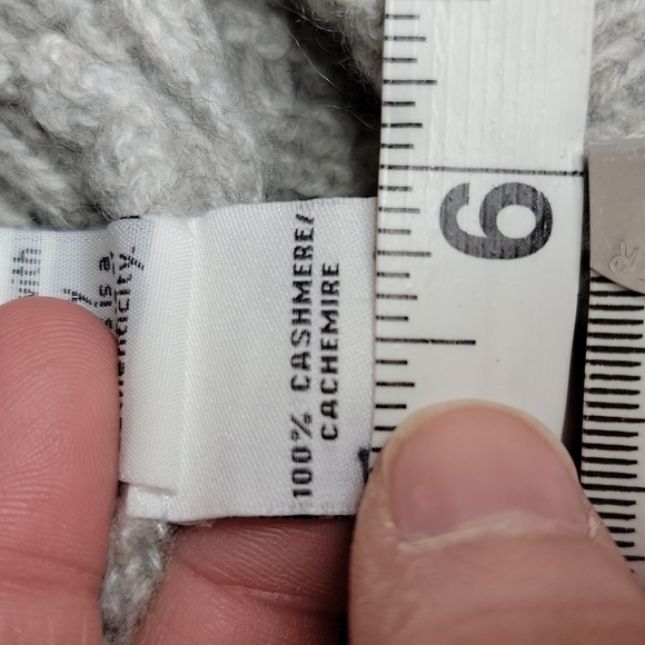 DVF Diane Von Furstenberg 100% cashmere sweater  Nanette - size P - Picture 9 of 9